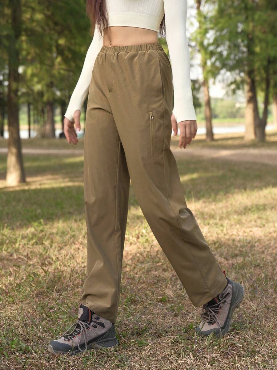 High-Waisted Performance Wanderhose – Olive Edition