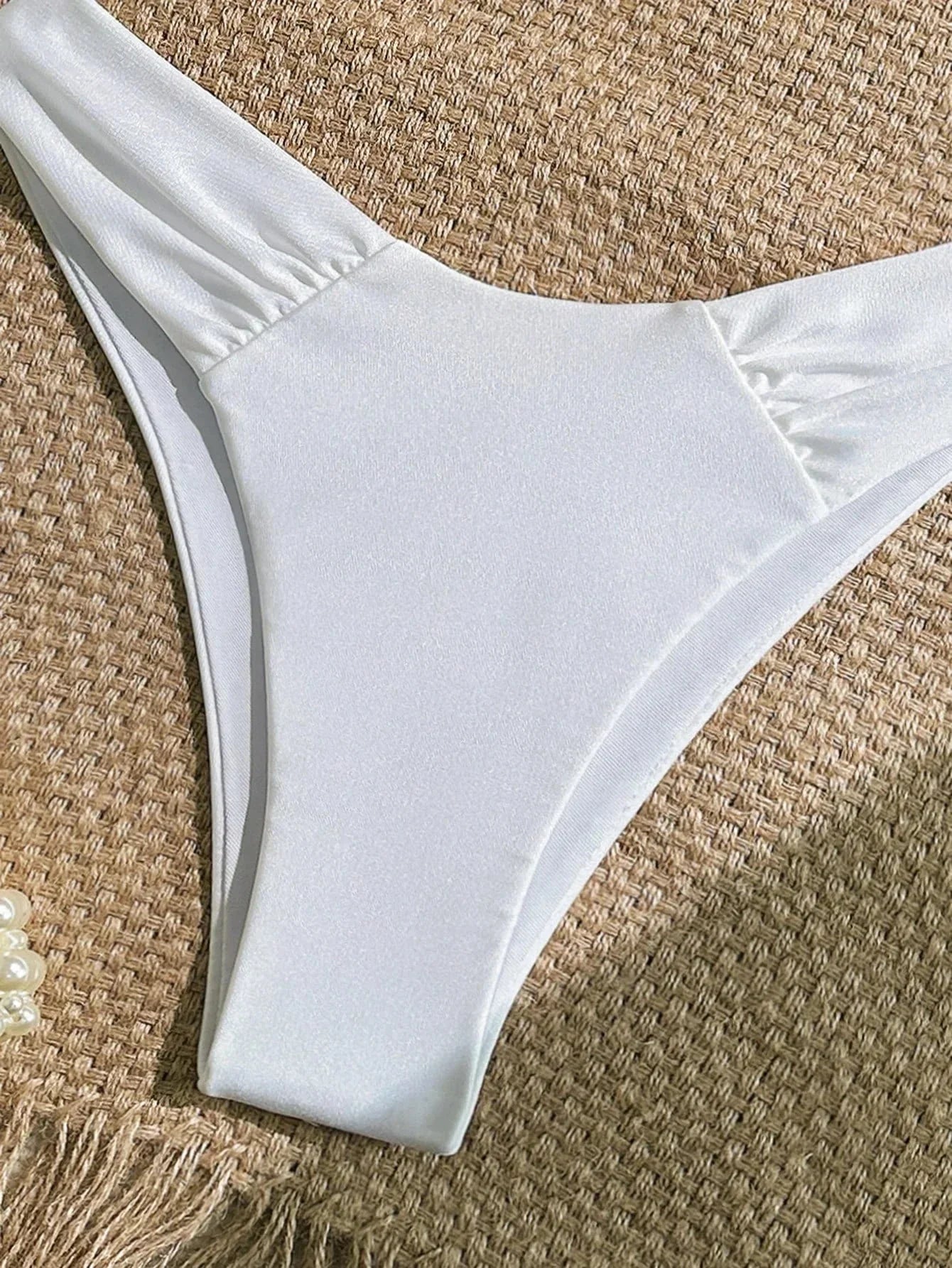 Luxus-Bikini Curve mit Premium-Kette