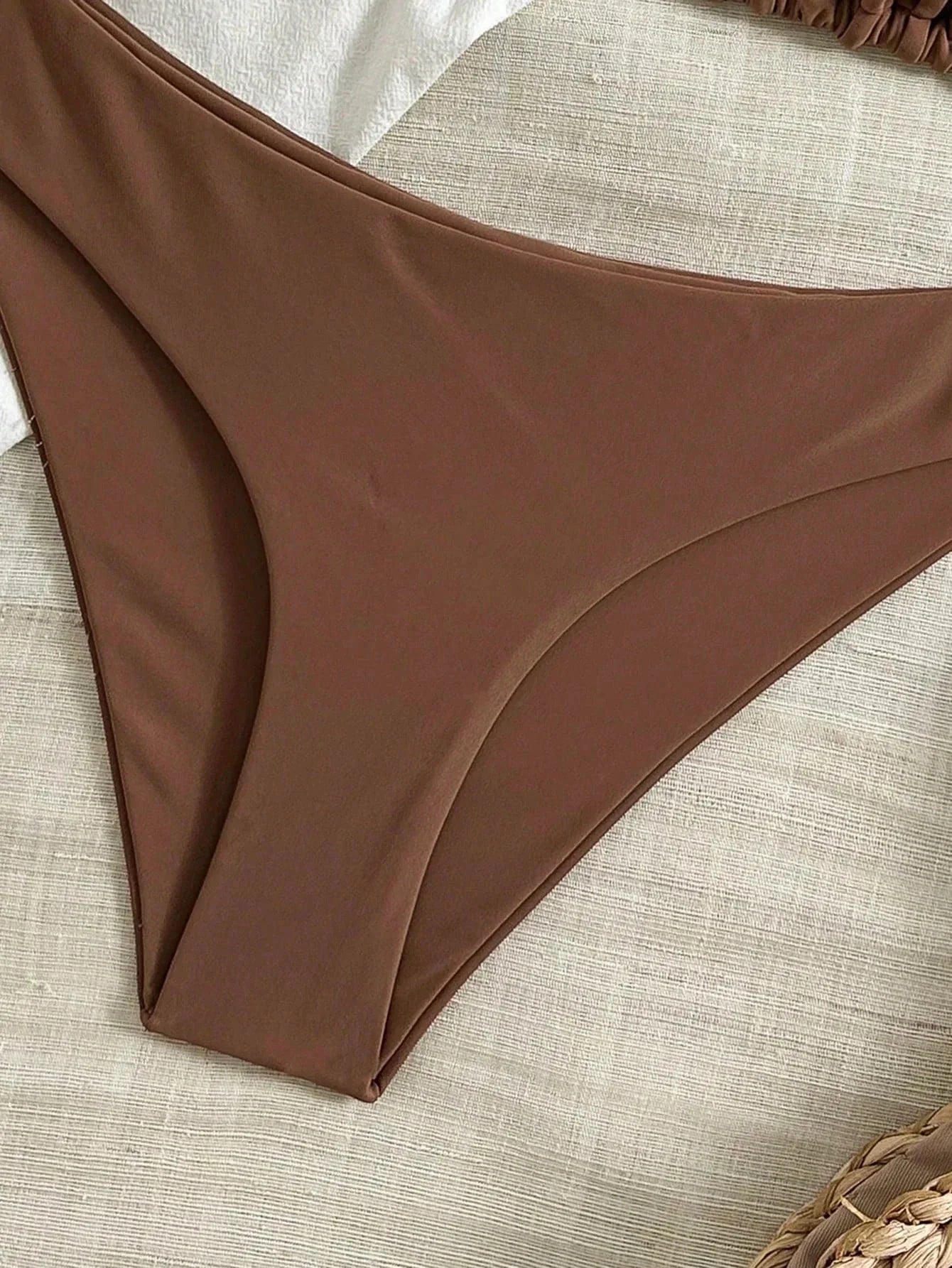 Bikini Café Elegance mit Geflochtener Textur