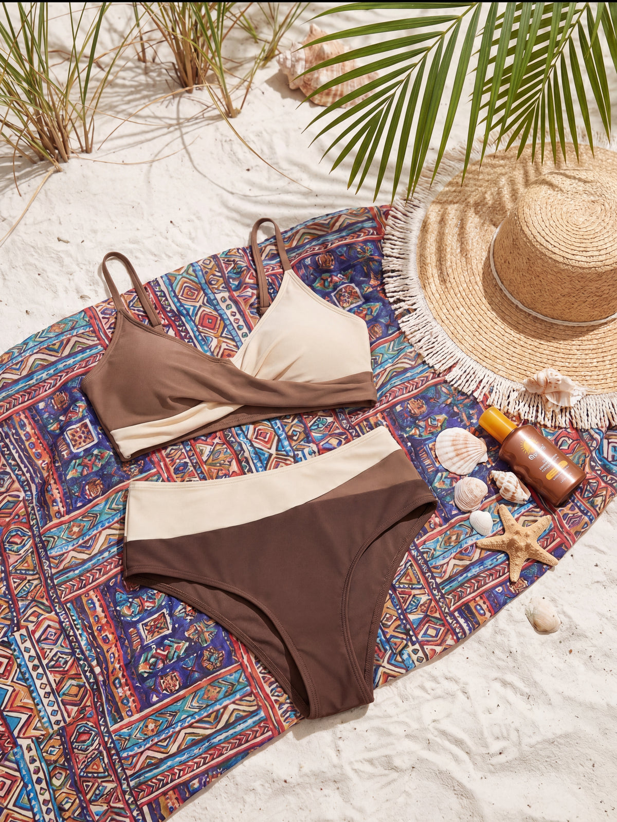 Geripptes Bikini-Set Duo mit Raffiniertem Ausschnitt
