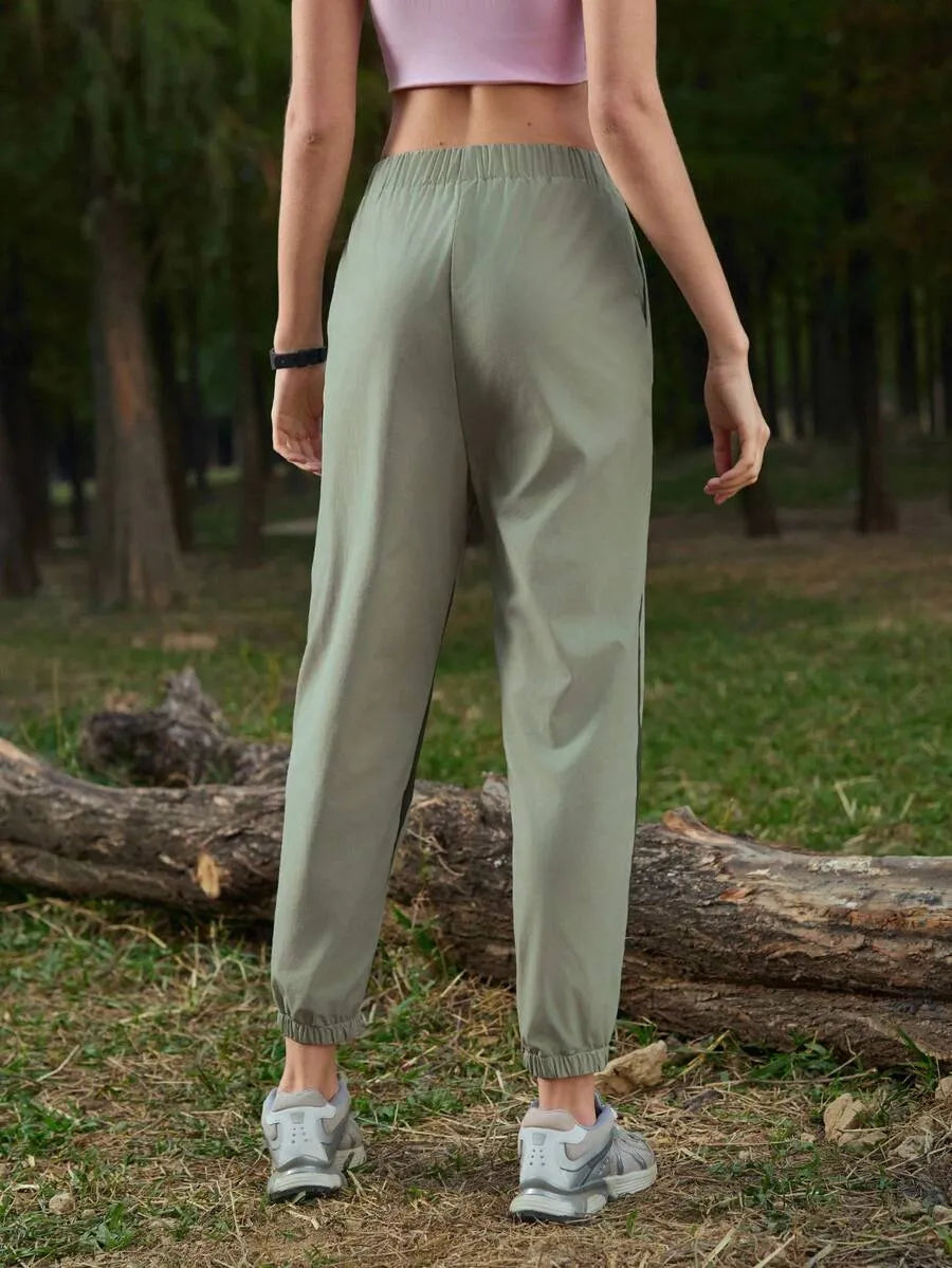 Versatile All-Terrain Jogger – Olive & Black Edition
