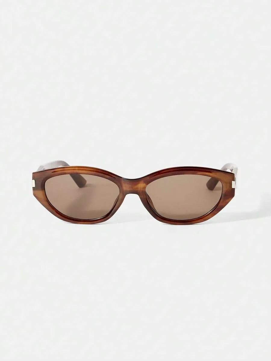 The Vision Edit: Textured Eyewear

Die Vision Edit: Strukturierte Brillen