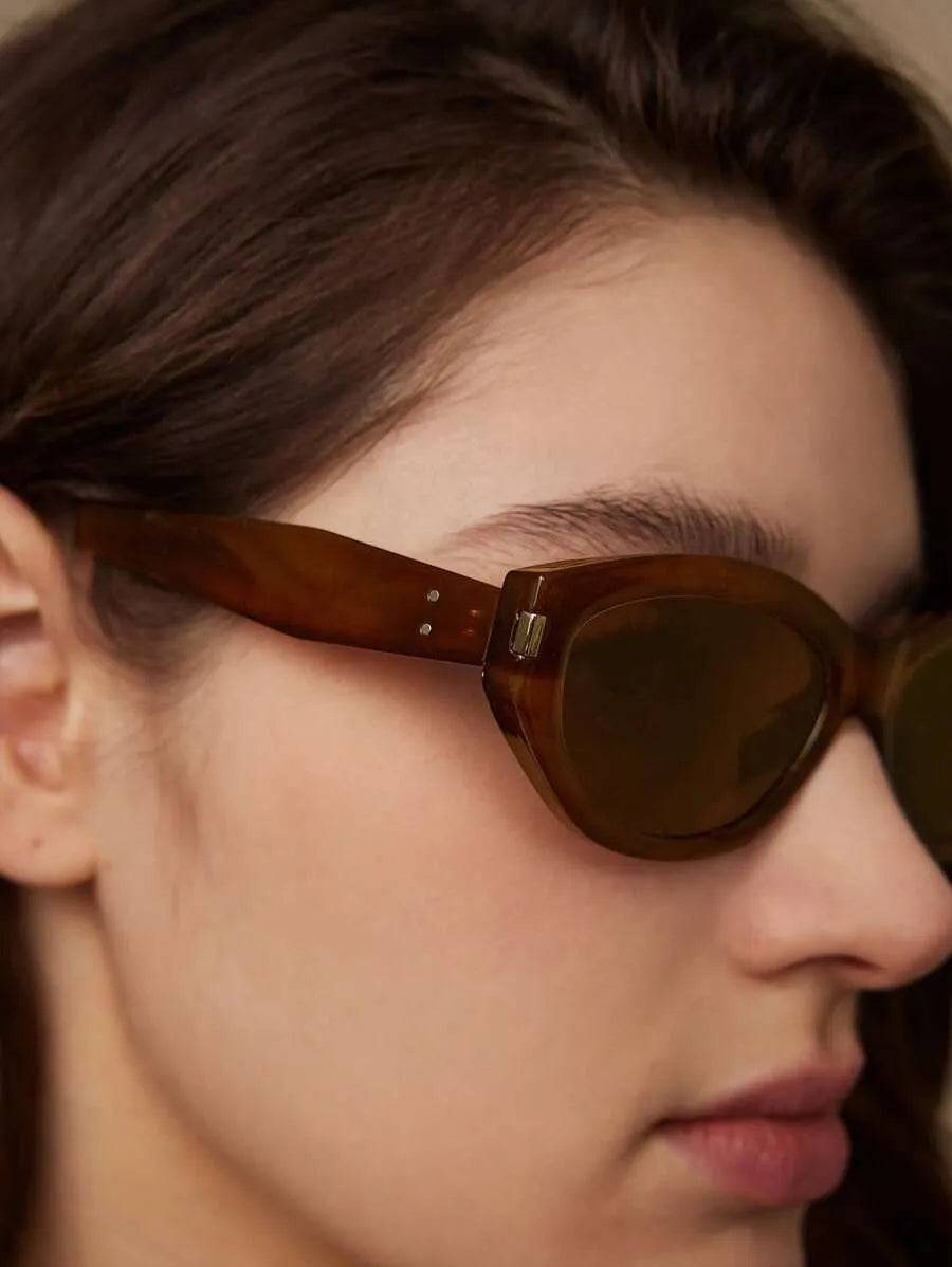 The Vision Edit: Textured Eyewear

Die Vision Edit: Strukturierte Brillen
